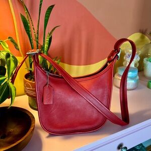 Vintage coach Janice red 9950 purse